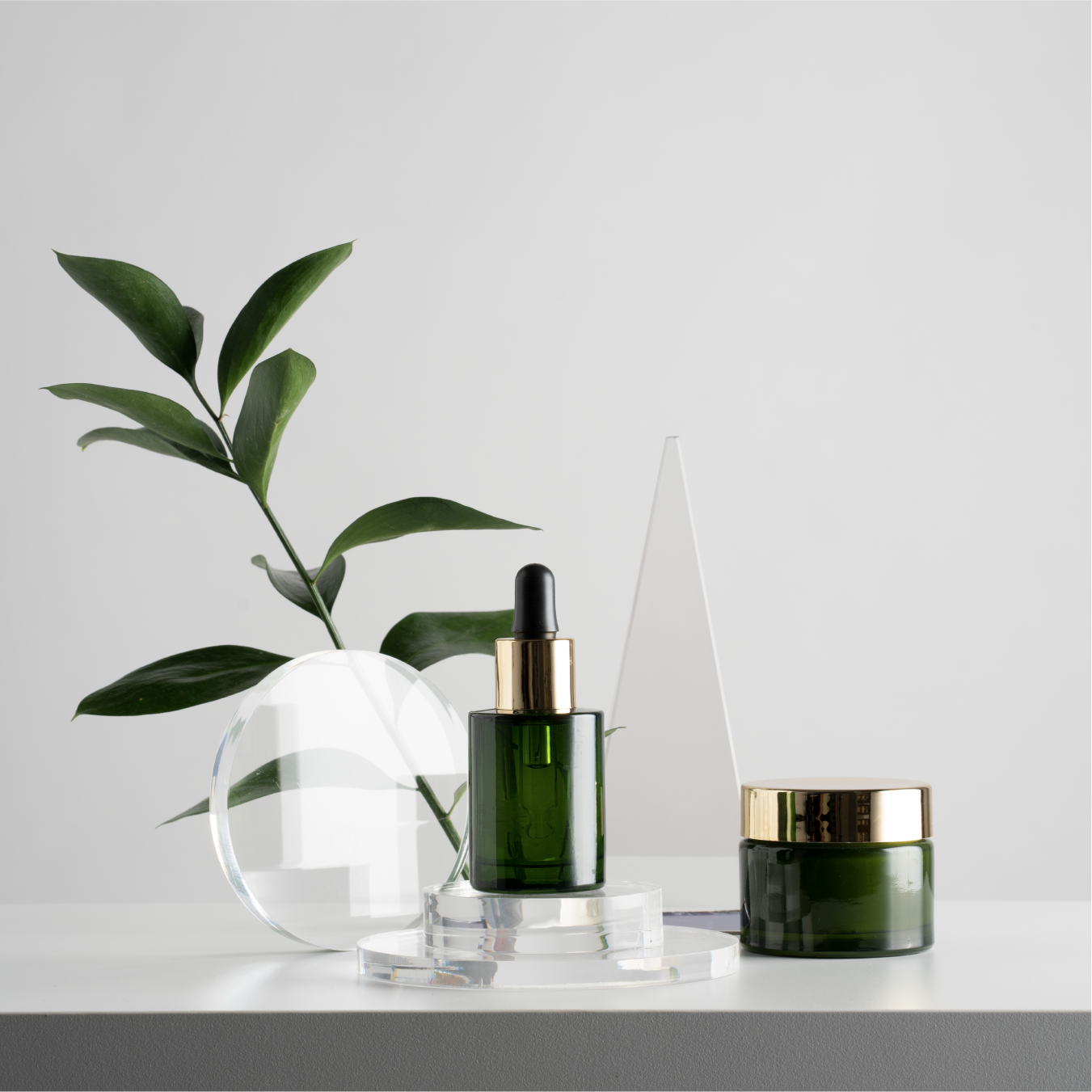 Season-transcending Beauty: Learn the Essentials of Summer Skincare